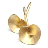 European And American Twisted Round Beating Pattern Eardrops